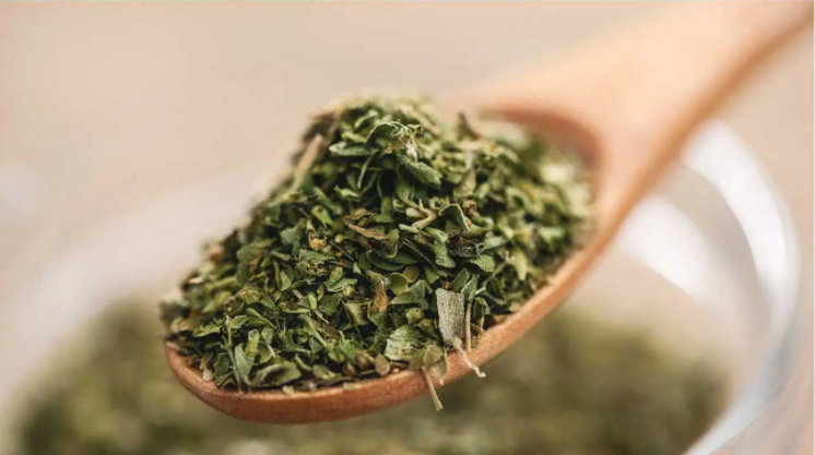 7 Benefits of Taking Oregano Supplements