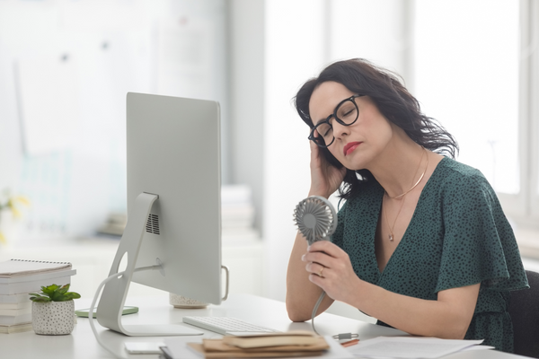 7 Signs You Need to Start Taking a Menopause Supplement